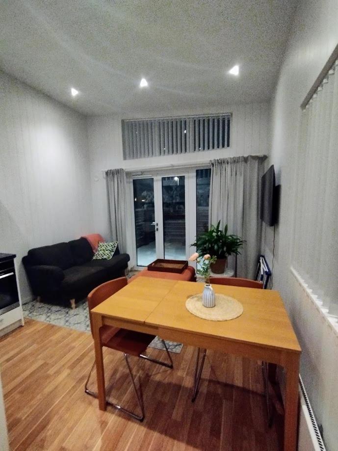 Balsta Studio Houses Bagian luar foto